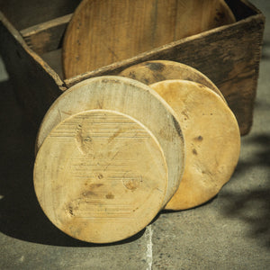 Wood Plate Flat Round Riser