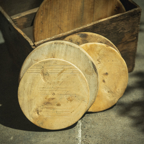 Wood Plate Flat Round Riser