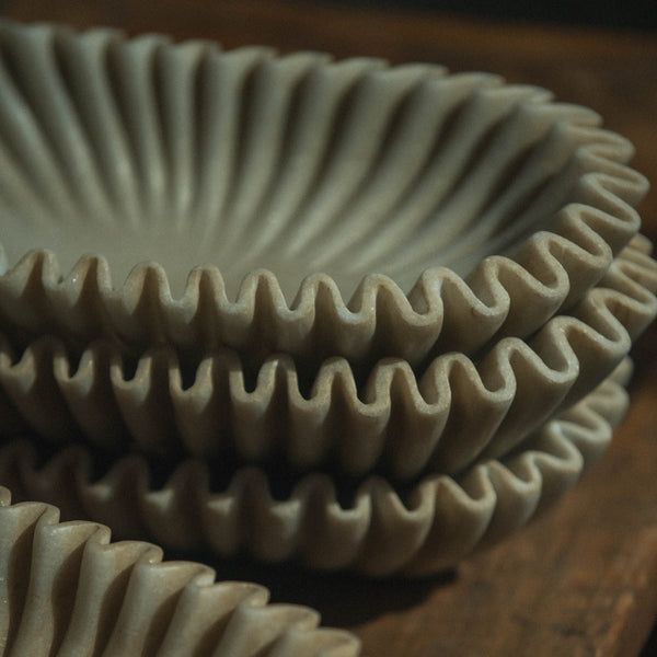 Ruffle Marble Bowl