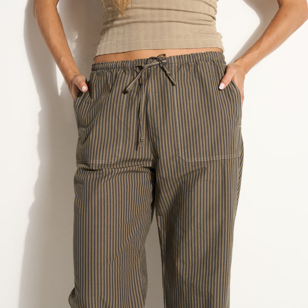 Womens Eleanor Mid Rise Striped Poplin Pant WWTP0012SP Sparrow Stripe