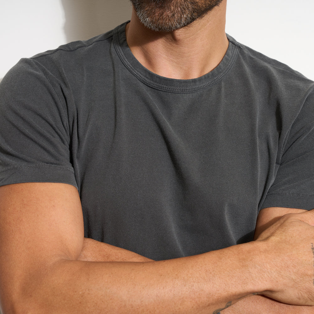 Mens Noah Standard Tee MKTP0019 Faded Black