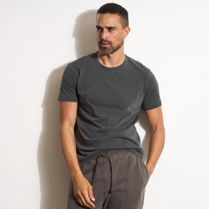 Mens Noah Standard Tee MKTP0019 Faded Black