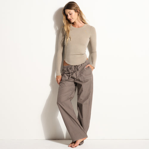 Womens Sandy Fitted Long Sleeve Crew WKTP0020 Stone