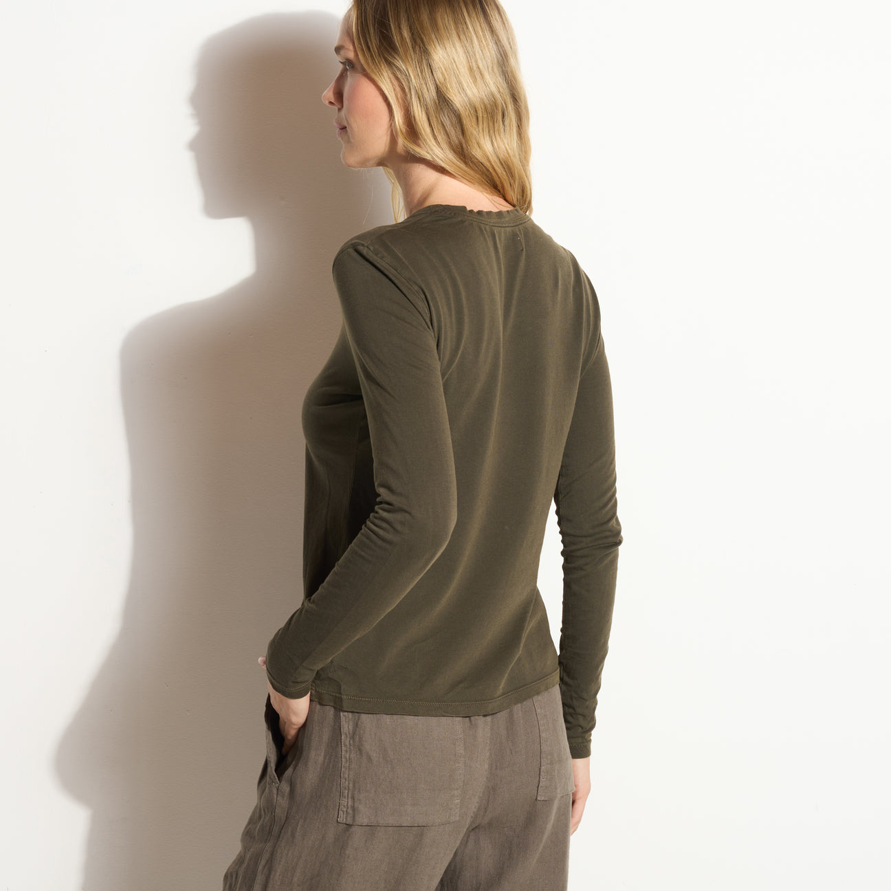 Tyler Long Sleeve Crew Neck Tee – Rowan